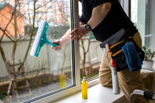 man-doing-professional-home-cleaning-service
